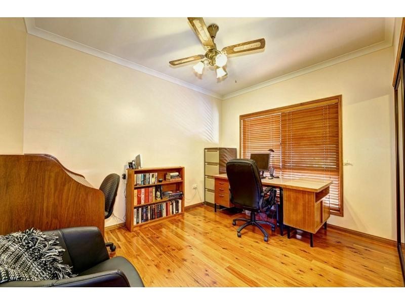 56 Rehbein Avenue, Qunaba QLD 4670