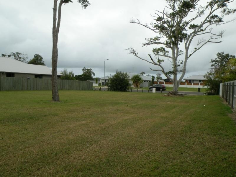 12 Atlantis Boulevard, Beach Milieu, Bargara QLD 4670