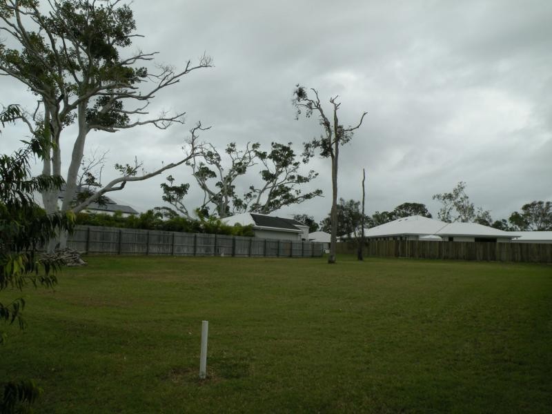 12 Atlantis Boulevard, Beach Milieu, Bargara QLD 4670