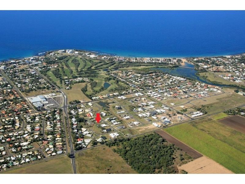 12 Atlantis Boulevard, Beach Milieu, Bargara QLD 4670