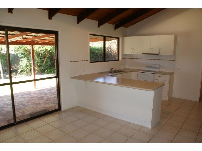 10 Foreshore Parade, Bargara QLD 4670