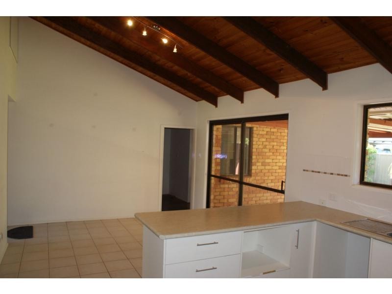 10 Foreshore Parade, Bargara QLD 4670