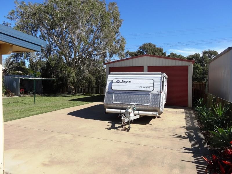 47 Bluewater Drive, Elliott Heads QLD 4670
