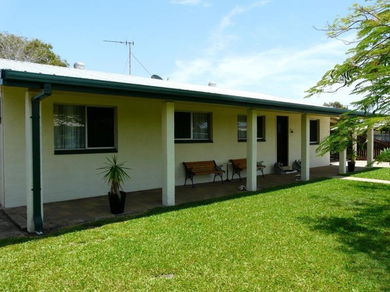 47 Bluewater Drive, Elliott Heads QLD 4670