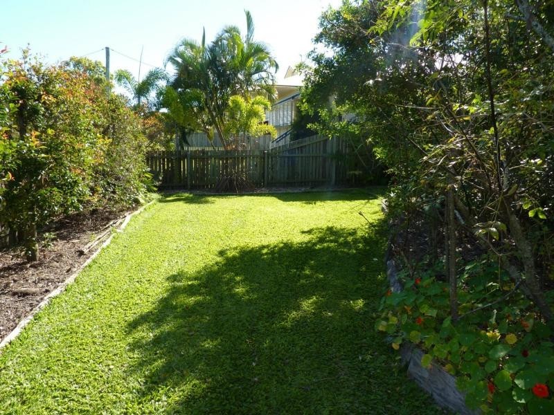 43-45 Corser Street, Burnett Heads QLD 4670