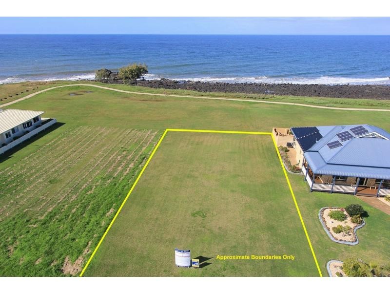 14 Sea Esplanade, Elliott Heads QLD 4670