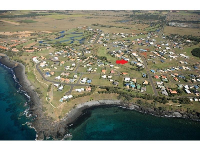 6 Robert John Circuit, Fairway Villas, Coral Cove QLD 4670