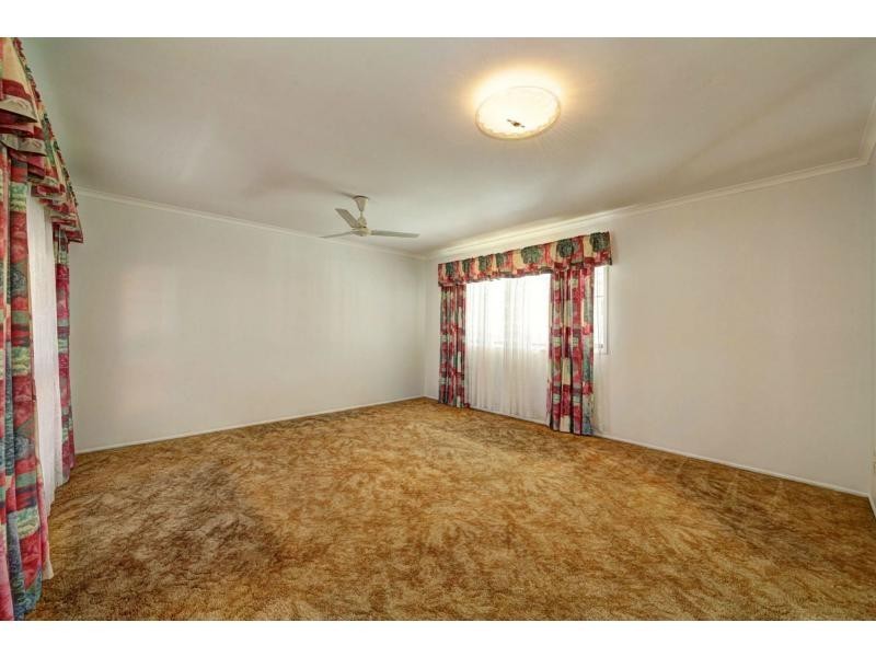 42 Croft Street, Bargara QLD 4670