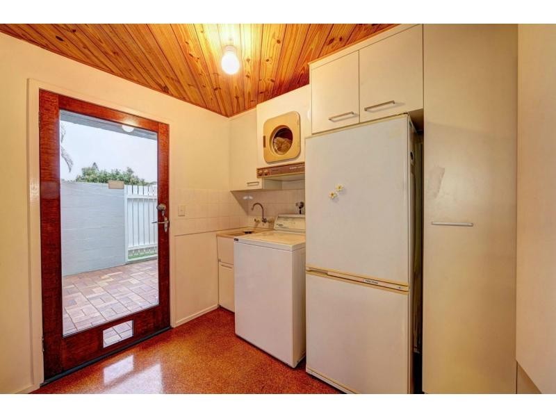 9 Dooley Street, Bargara QLD 4670