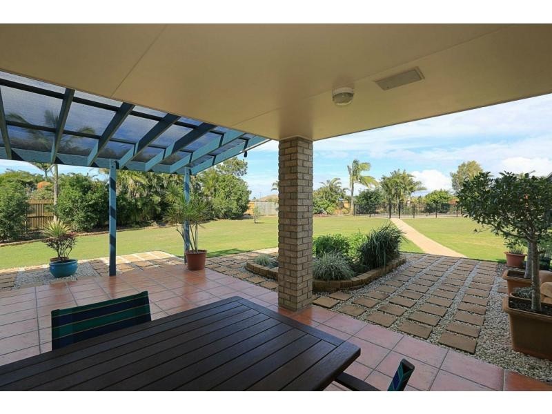 22 Neptune Street, Burnett Heads QLD 4670