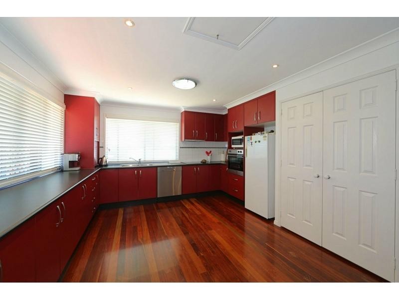 22 Neptune Street, Burnett Heads QLD 4670