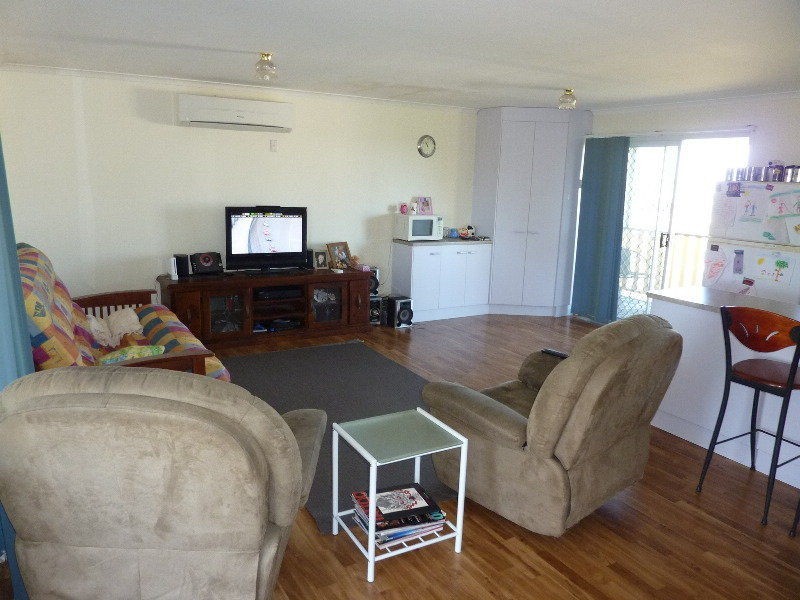 19 Burnett Heads Road, Burnett Heads QLD 4670