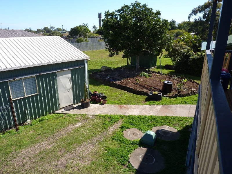 19 Burnett Heads Road, Burnett Heads QLD 4670