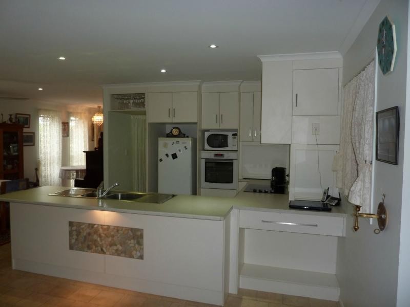 46 Shelley Street, Burnett Heads QLD 4670