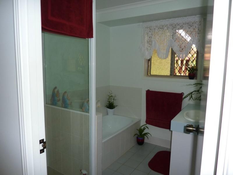 46 Shelley Street, Burnett Heads QLD 4670