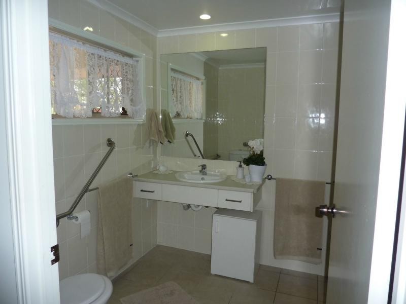 46 Shelley Street, Burnett Heads QLD 4670