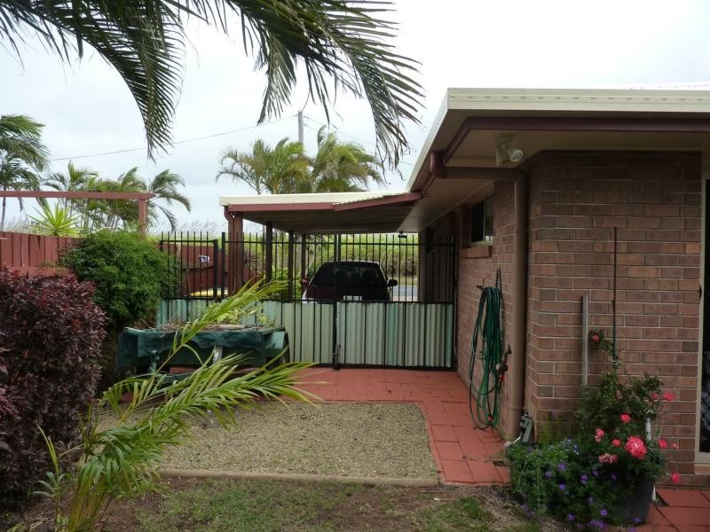 46 Shelley Street, Burnett Heads QLD 4670
