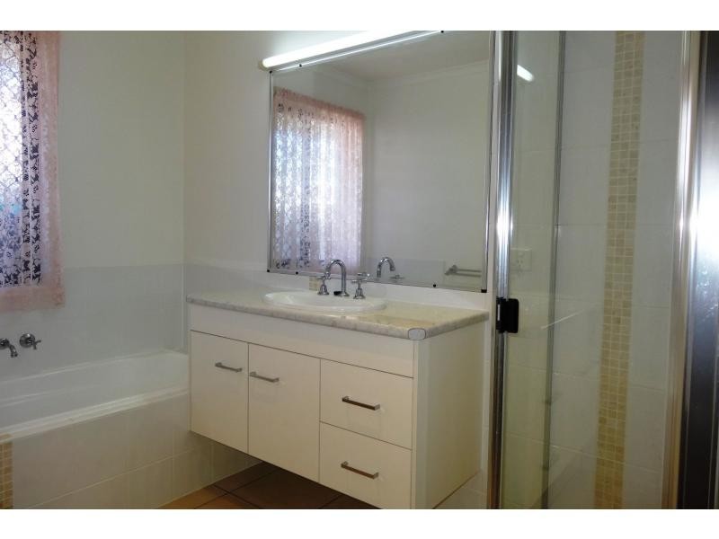 Villa 2/41 Grimwood Street, Bargara QLD 4670