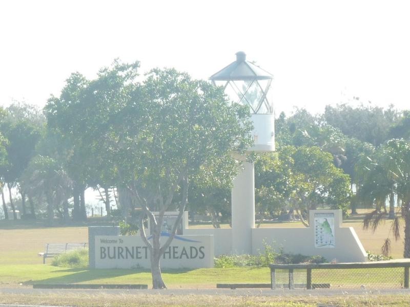 5 Burnett Heads Road, Burnett Heads QLD 4670