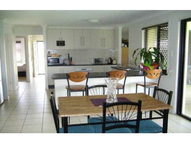 11 Elkington Avenue, Bargara QLD 4670