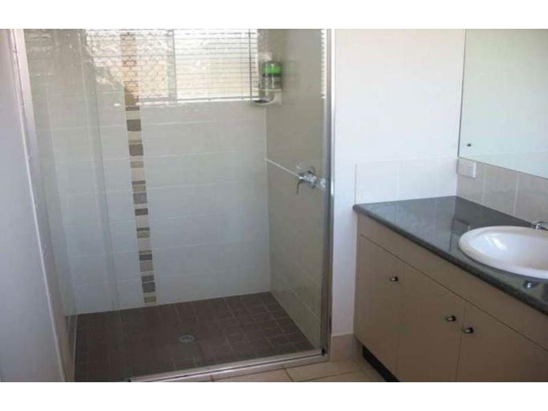 11 Elkington Avenue, Bargara QLD 4670