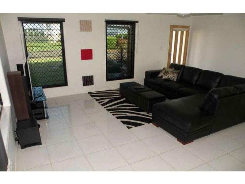 29 Robert John Circuit, Fairway Villas, Coral Cove QLD 4670