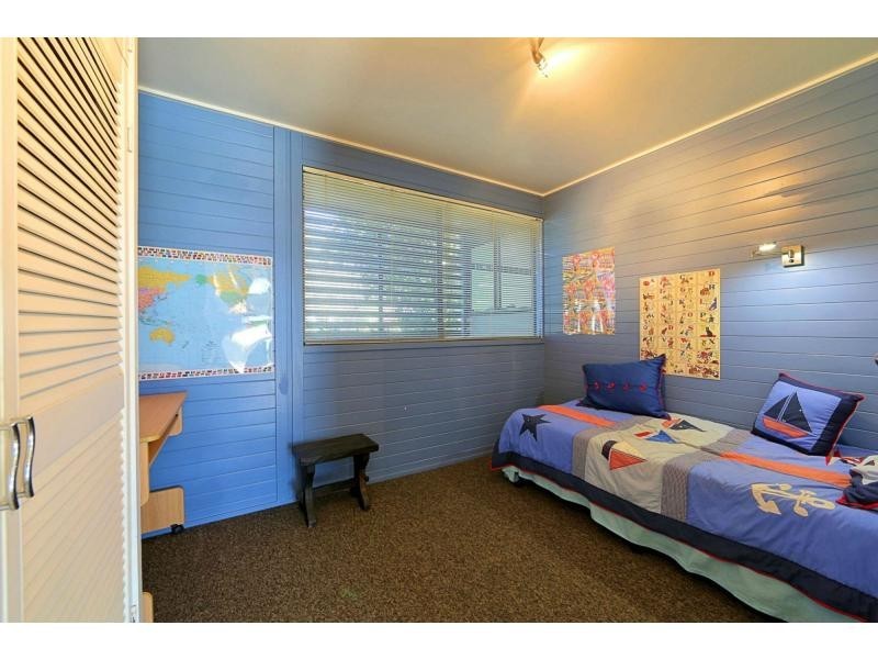 8 Panorama Drive, Qunaba QLD 4670