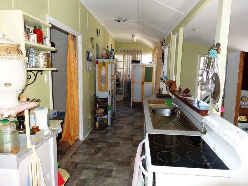 32 Aldridge Street, Burnett Heads QLD 4670