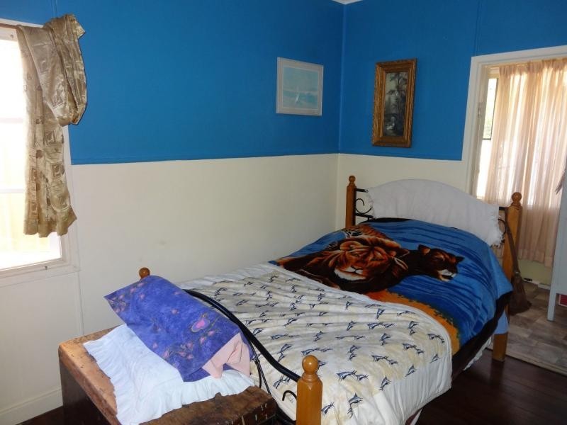 32 Aldridge Street, Burnett Heads QLD 4670
