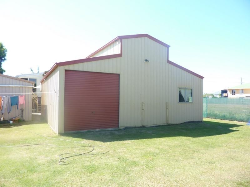 32 Aldridge Street, Burnett Heads QLD 4670