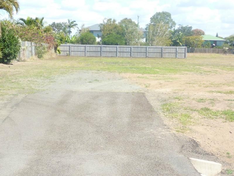 30 Doctor Street, Burnett Heads QLD 4670
