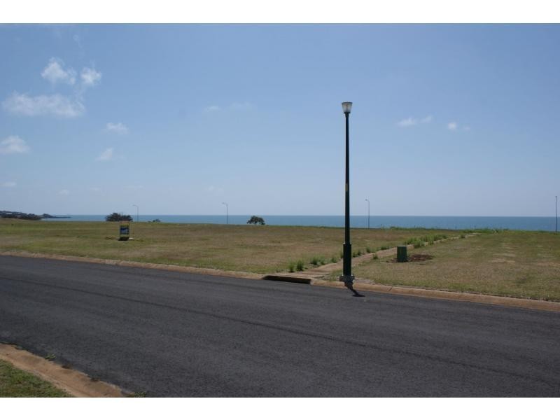 28 Emperor Drive, Elliott Heads QLD 4670