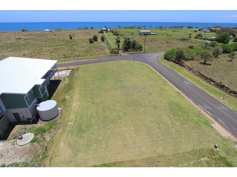 137 Shelley Street, Burnett Heads QLD 4670