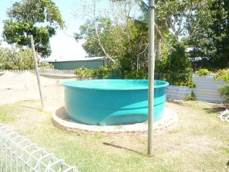 5 Hansen Street, Burnett Heads QLD 4670