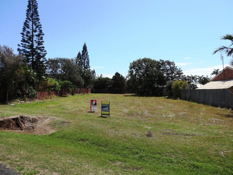 8 Grevillea Avenue, Innes Park QLD 4670