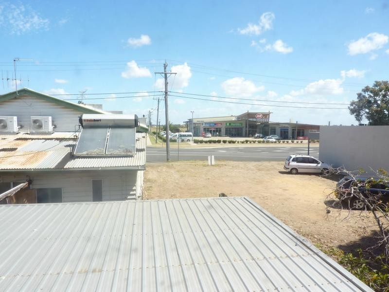 35 Zunker Street, Burnett Heads QLD 4670