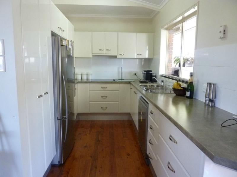 64 Gibsons Road, Burnett Heads QLD 4670
