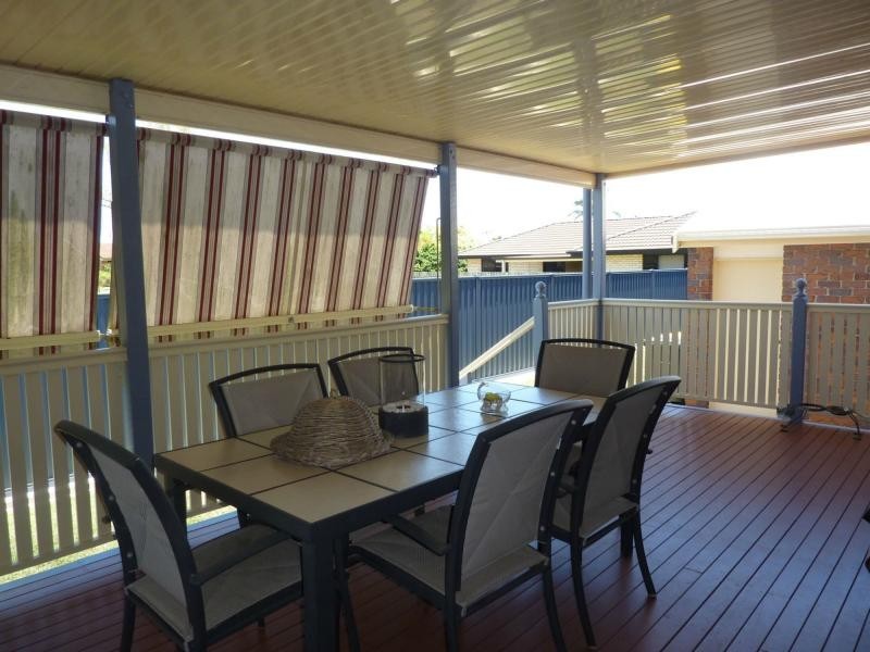 64 Gibsons Road, Burnett Heads QLD 4670