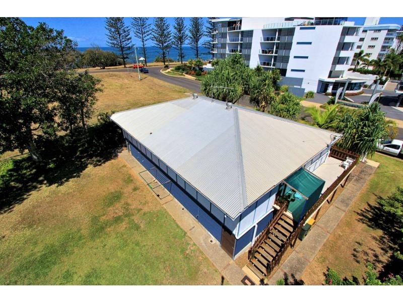 2 Clarke Street, Bargara QLD 4670