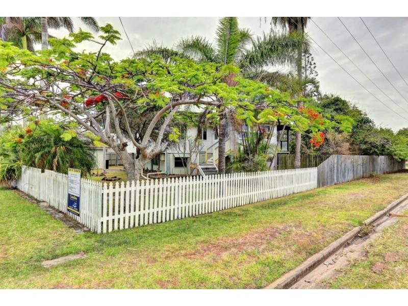 8 Clarke Street, Bargara QLD 4670