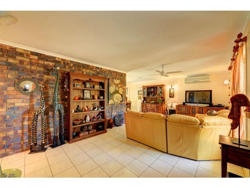 42 Durdins Road, Bargara QLD 4670