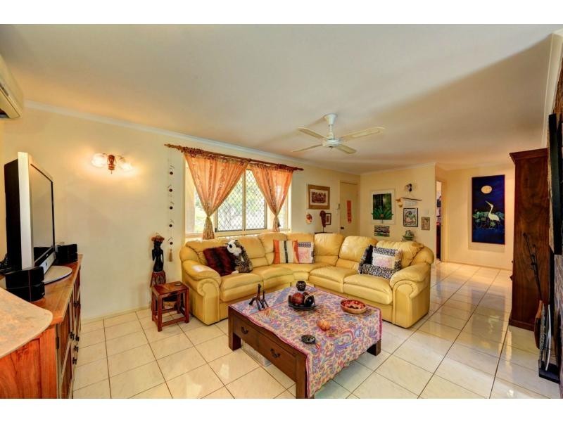 42 Durdins Road, Bargara QLD 4670