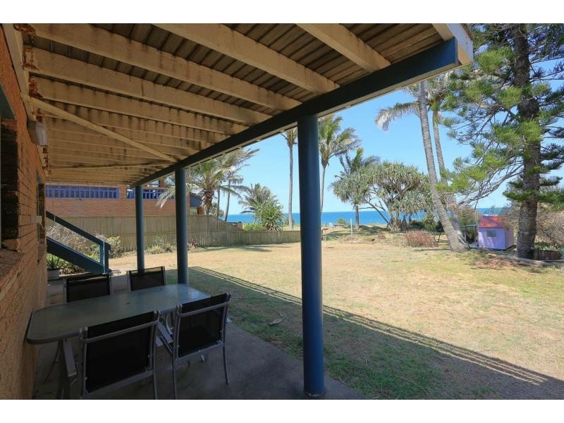 14 Miller Street, Bargara QLD 4670