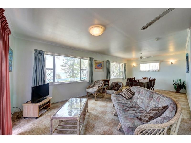 14 Miller Street, Bargara QLD 4670