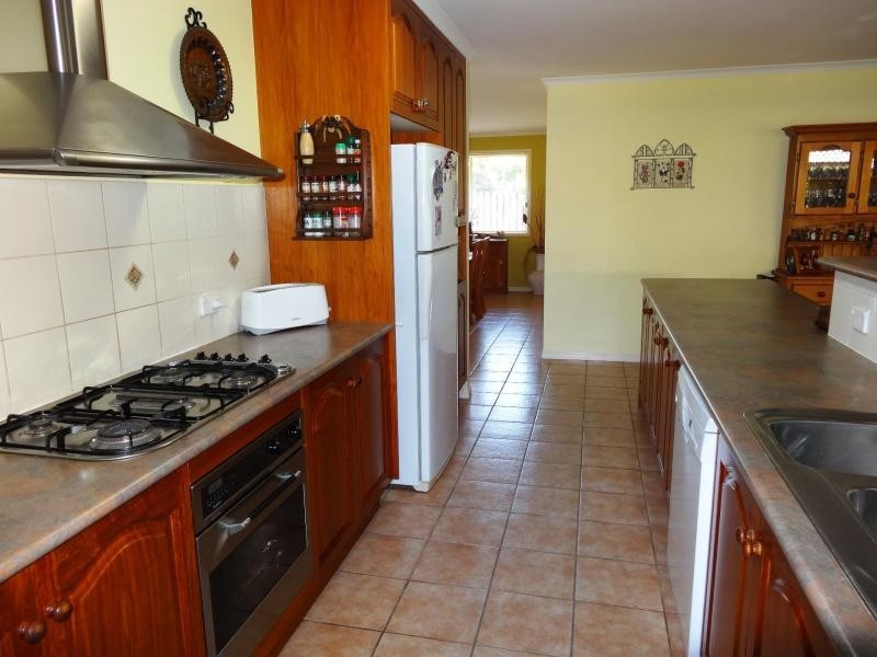 40 Bargara Lakes Drive, Bargara QLD 4670