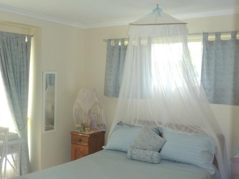 53 Shell Street, Burnett Heads QLD 4670