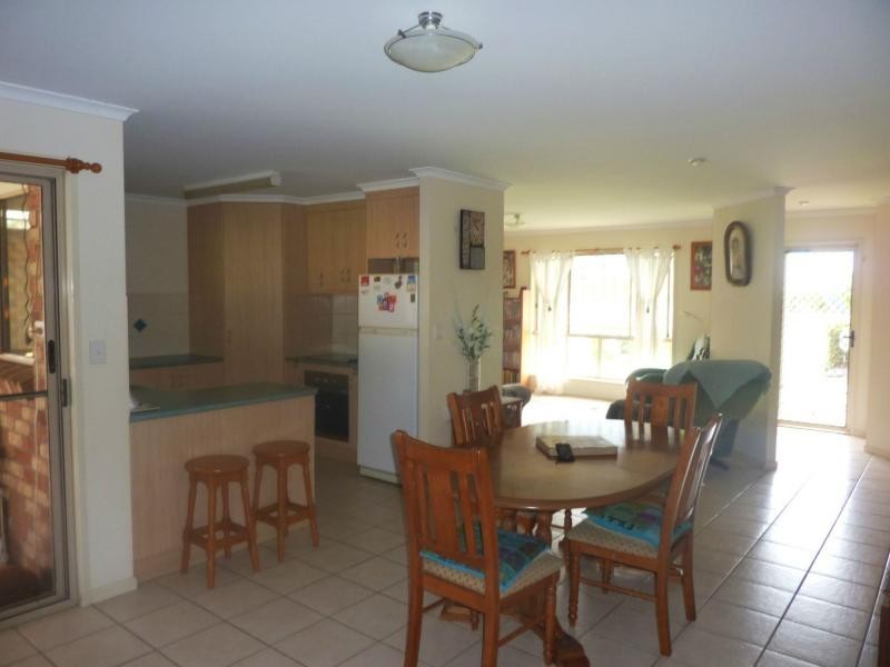 53 Shell Street, Burnett Heads QLD 4670