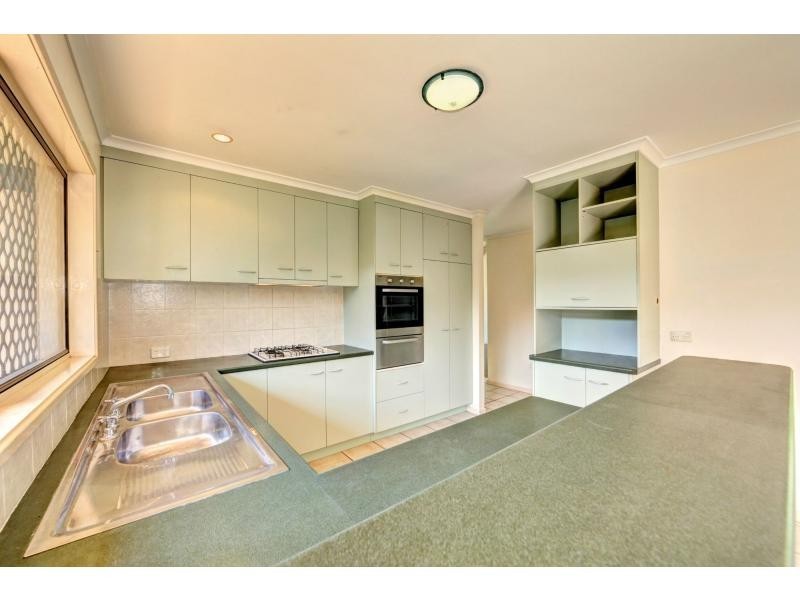 10 Seabreeze Street, Bargara QLD 4670