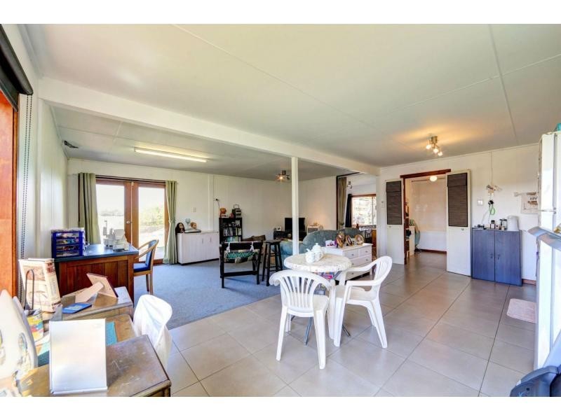 56 Welch Street, Elliott Heads QLD 4670