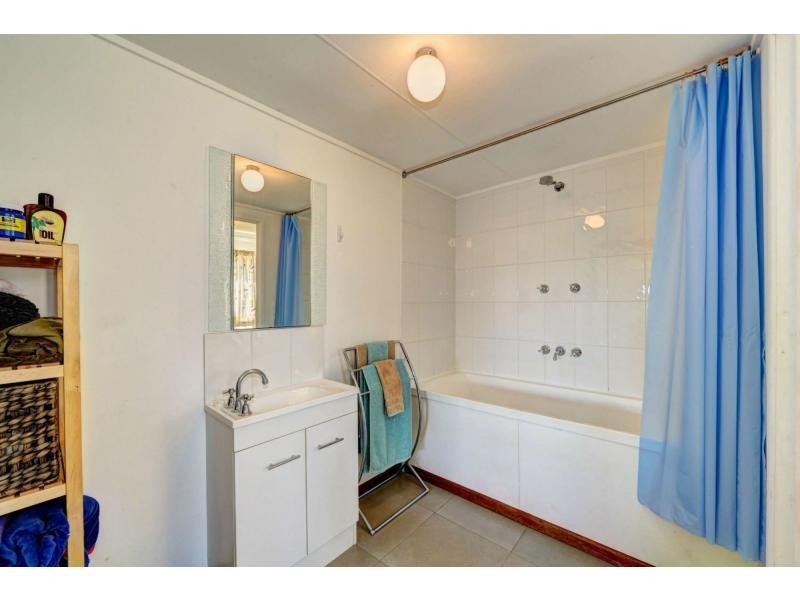 56 Welch Street, Elliott Heads QLD 4670